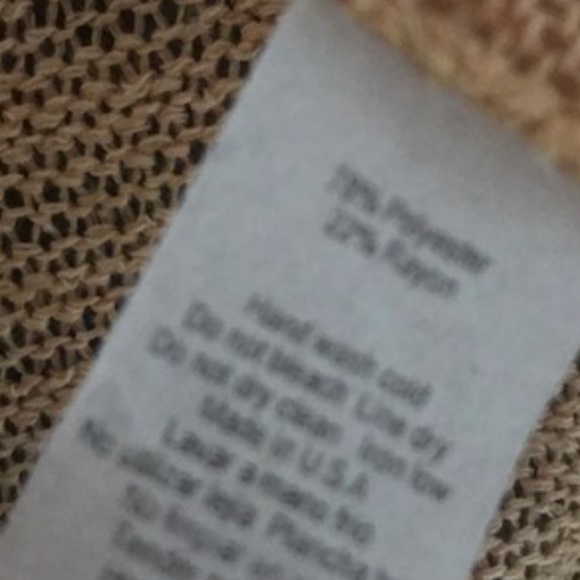 NATIVE PEOPLE WHEAT COLORED V NECK TUNIC SIZE L - Picture 5 of 5